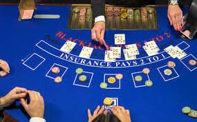 Tim dukungan pelanggan yang responsif Dukungan pelanggan 24/7 ovabet88